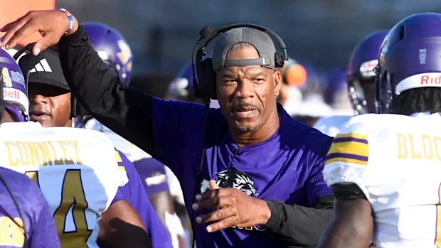 Prairie View A&M Breaks Up With Head Football Coach Bubba McDowell