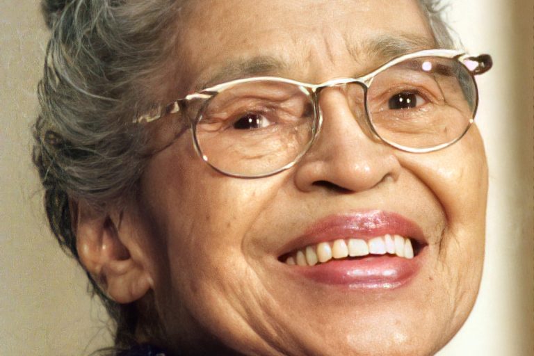 Rosa Parks: 5 Facts About the Civil Rights Icon