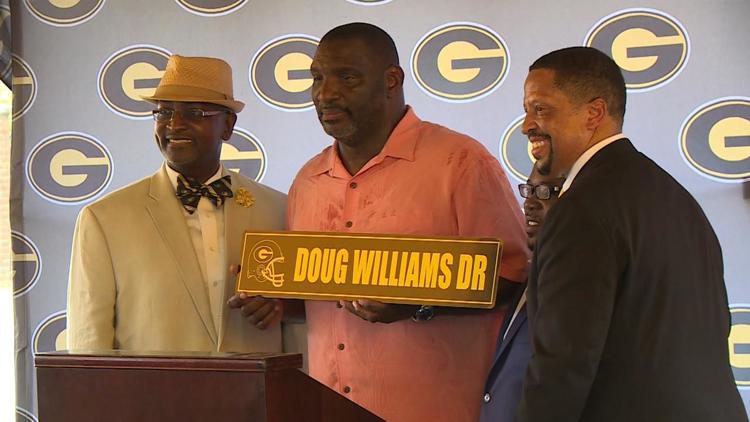 Grambling State Honors Doug Williams With Street Name: Doug Williams Drive
