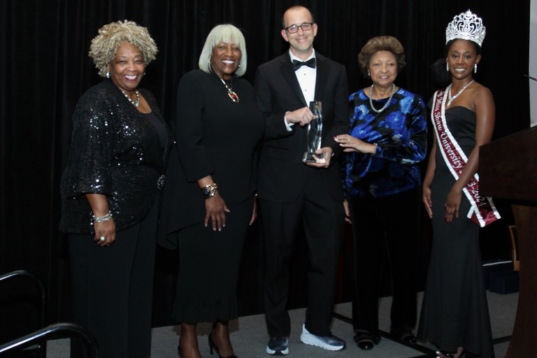Shaw University’s Inaugural HBCU Triumph Gala Generates Record Scholarship Fundraising Achievement