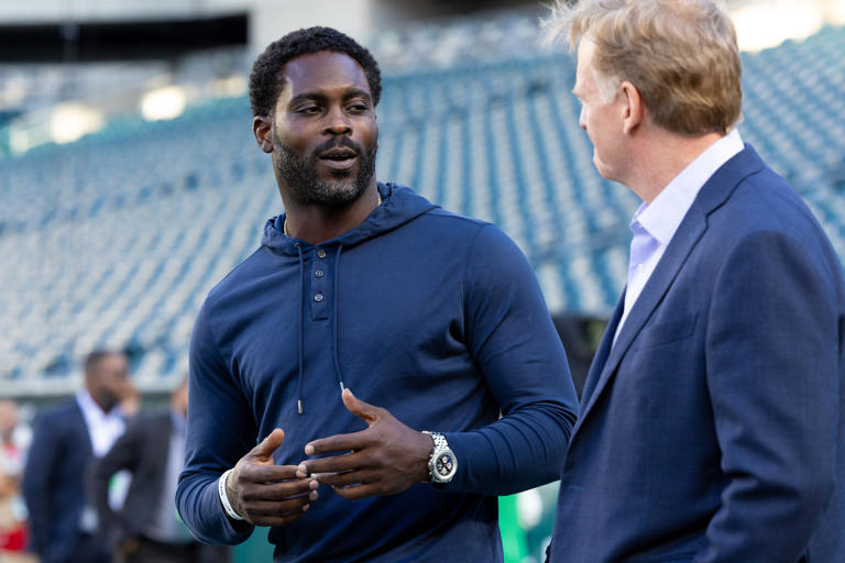 Why Michael Vick Belongs at Norfolk State, Not Sacramento State!