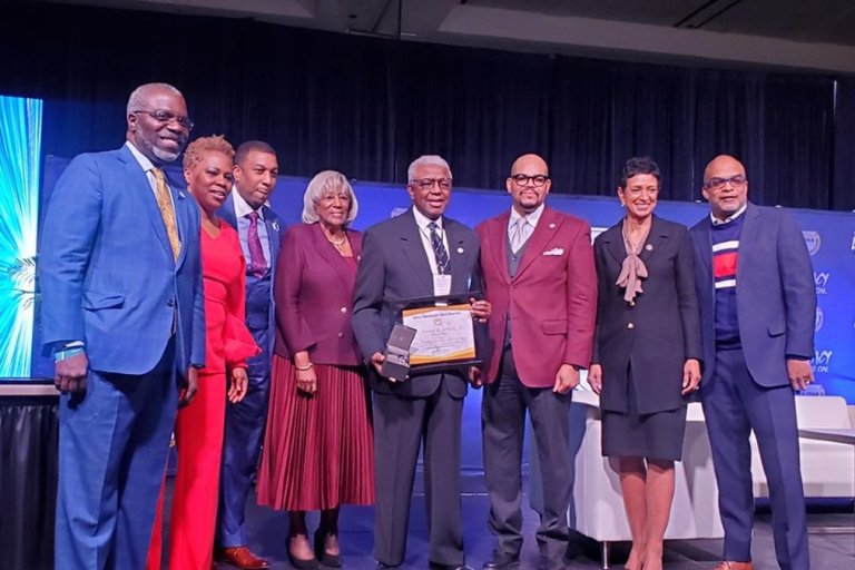 CIAA To Establish A Scholarship At Livingstone College Honoring The HBCU’s President