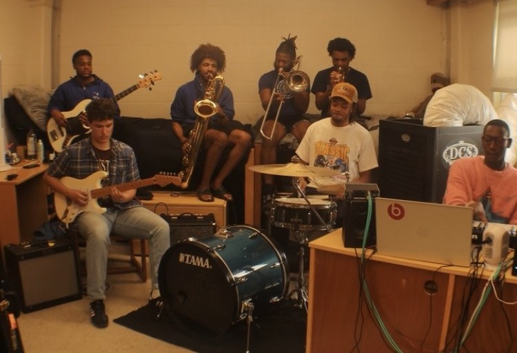 ‘Tiny Dorm’: HBCU Student Transforms Room into Stage