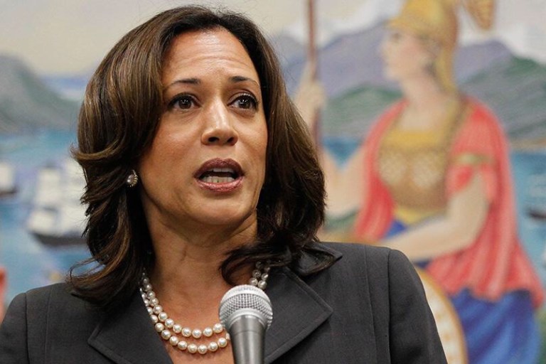 Howard Alum Sen. Kamala Harris Blasts President Trump In A Series Of Tweets