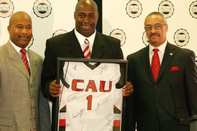 Dale Brown Takes Helm On Clark Atlanta Hardwood