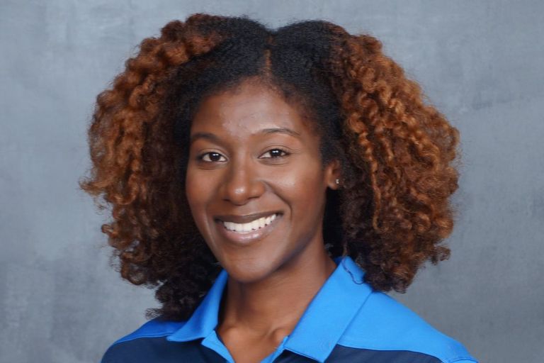 Los Angeles Lakers Hire Dr. Vanessa Brooks as Head Athletic Trainer